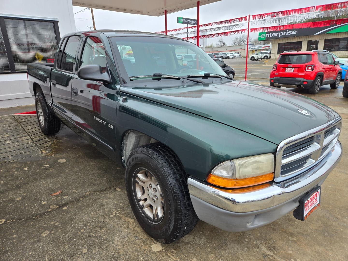 2001 GREEN Dodge Dakota (1B7GL2AN31S) with an 4.7L V8 F OHV engine, Automatic transmission, located at 503 West Court, Seguin, TX, 78155, (830) 379-3373, 29.568621, -97.969803 - Photo#1